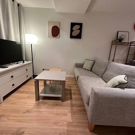 City Apartment With Sky Tower View Окленд Экстерьер фото